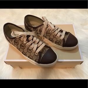 Michael Kors Sneakers
